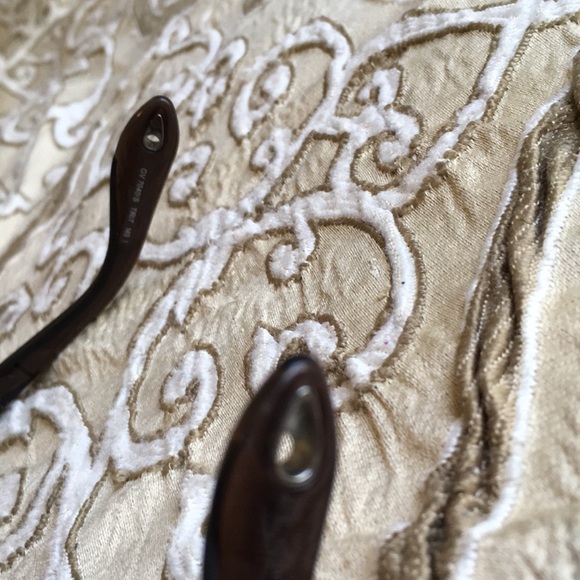 Dark brown GIVENCHY sunglasses - Picture 7 of 7